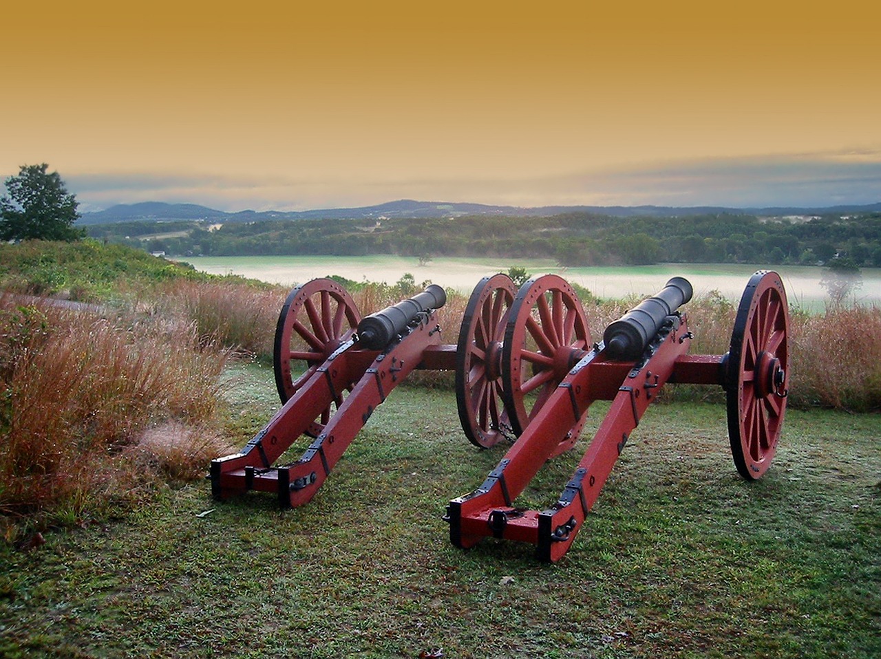 Cannons at Antietam Battlefield.