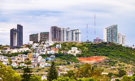 Partnership plans fiber routes that will connect Dallas to Mexico through Eagle Pass data center