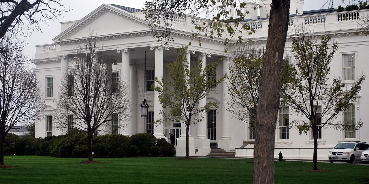 Bandwidth Hawk: Banning bulk pricing is counterproductive, but the government may do it anyway. Here’s why.