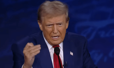 2 senators reach out to the FCC following Trump’s comments