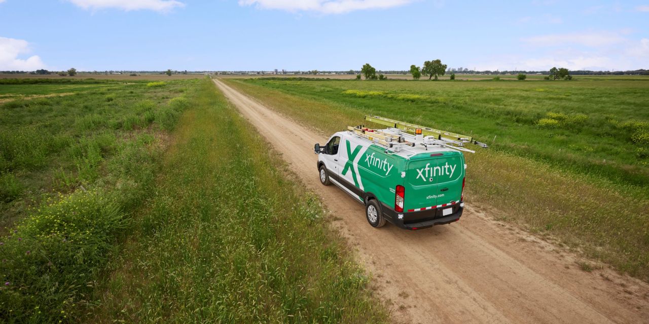 Comcast signs Indiana agreements, announces joint investment