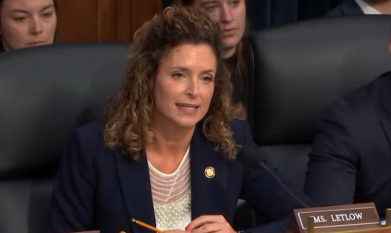 A letter from a digital navigator from Lake Providence, Louisiana calls on a US congresswoman to speak up for broadband.