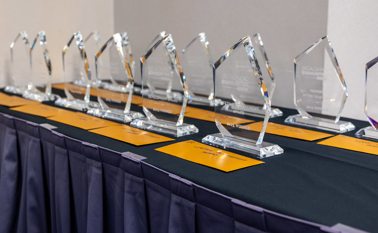 Frontier Internet has been honored with the 2025 Community Improvement Award for its groundbreaking Broadband for Good program.