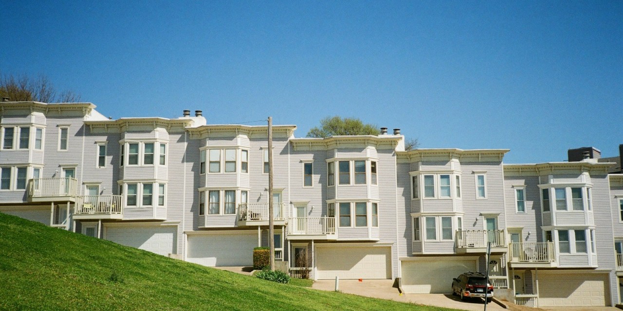 Deadline nears for 2025 Multifamily Top 100 entries