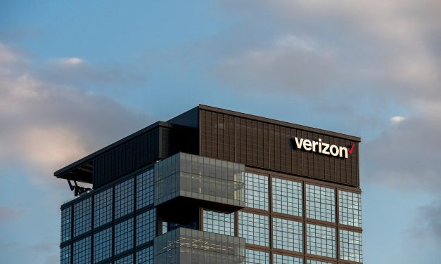 Verizon cuts hundreds more jobs as slimdown continues