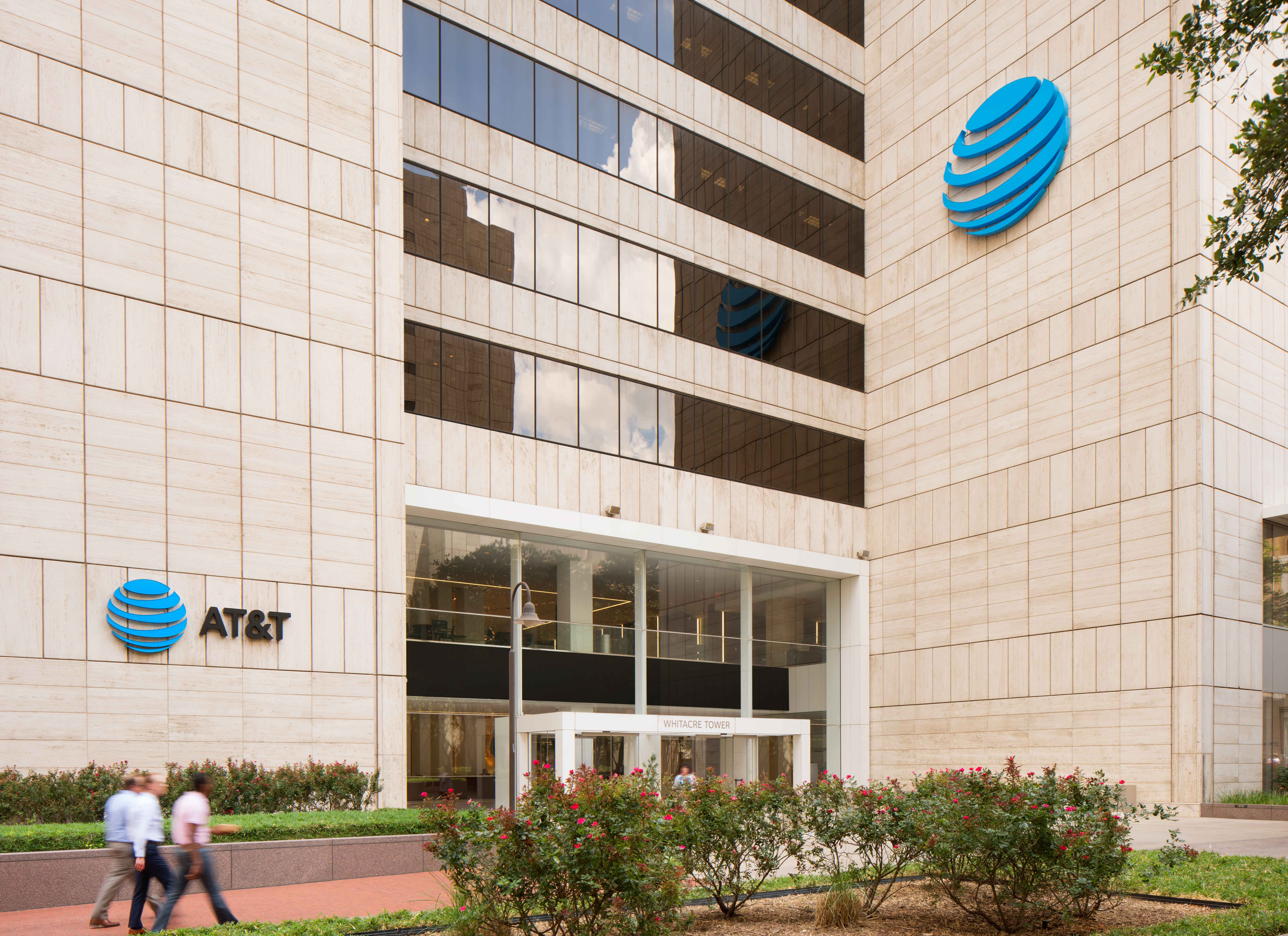 AT&T announces new JV to accelerate US fiber adoption